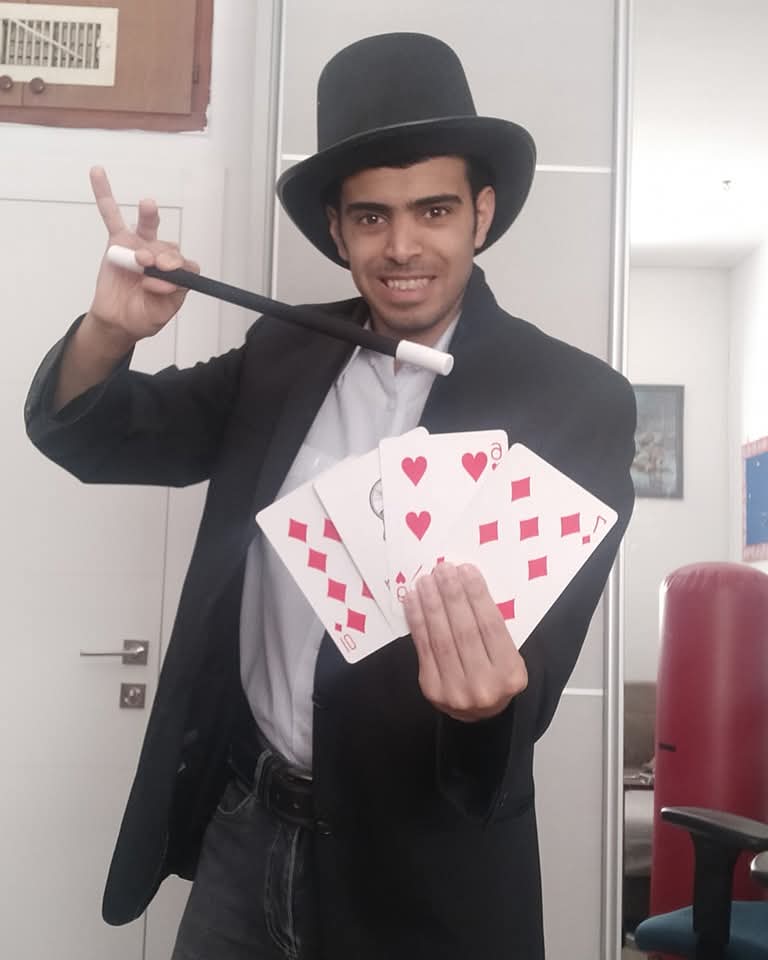 נעם  דוד מורה פרטי קסמים